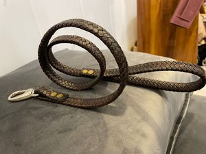 Laisses en cuir sur mesure pour animaux de compagnie adaptées aux chiens et aux chats, idéales pour la revente par les animaleries - Product Image 2