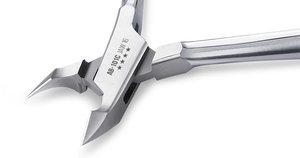 Coupe-ongles de haute qualité AB-101C de la marque Nghia OMI, pour manucure et pédicure, fabriqué à l'usine de Ho Chi Minh, exportation en gros vers l'UE, les États-Unis et le Vietnam - Product Image 2