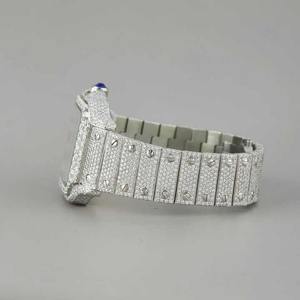 นาฬิกาควอตซ์ทรงกลม ดีไซน์โดดเด่น ประดับเพชรโมอิสซาไนต์เต็มหน้าปัด สำหรับผู้ชายและผู้หญิง สไตล์ฮิปฮอป แฟชั่นหรูหรา - Product Image 4