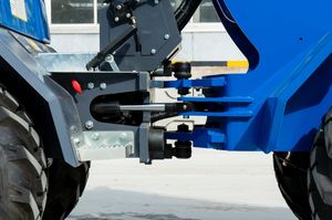 Chargeuse sur pneus télescopique 1 tonne de charge nominale, moteur diesel EPA 25 CV, pompe hydraulique, compacte, articulée, puissance Kubota D1105 - Product Image 5