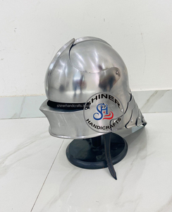 Casque allemand médiéval en acier avec support en bois, armure de Costume Maximus argentée polie avec doublure en cuir - Product Image 3