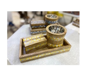 Quemador de Incienso de Madera de Mango con Incrustaciones de Nácar, Bandeja y Caja Acrílica, Hermoso Quemador de Bakhoor con Incrustaciones de Hueso, Mabkhara - Product Image 3