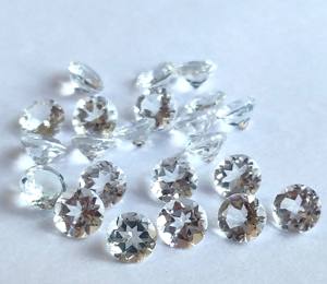 บุษราคัมสีขาวธรรมชาติ10มม. ทรงกลมตัดเหลี่ยมเพชรพลอยบุษราคัมสีขาวหลวม - Product Image 2