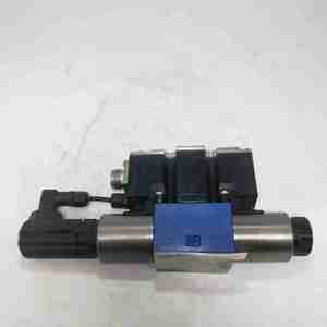 Válvula hidráulica original 4WRE 4WREE 4WREE6E 4WREE6E08 010 Válvula de control direccional proporcional - Product Image 1