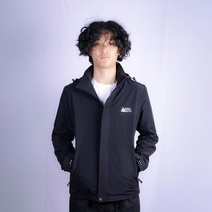 Veste d'été à coque dure résistant à l'eau coupe-vent Fitness caractéristiques fermeture à glissière support Nylon/Polyester conception d'impression d'hiver - Product Image 3