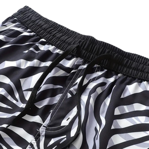 Short de plage décontracté à carreaux pour hommes à séchage rapide 100% polyester Accessoire pour activités nautiques d'été avec poches écologiques - Product Image 4