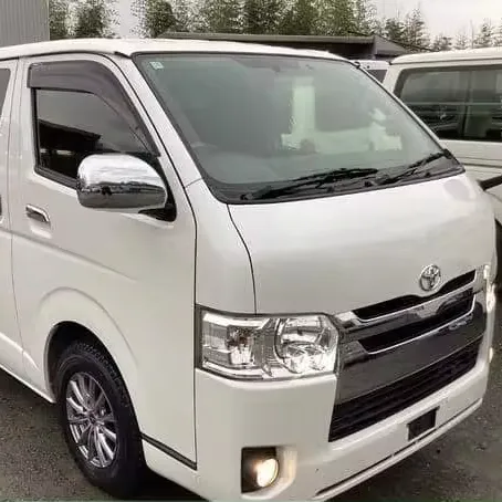 Аккуратно использованный 2018 TOYOTA HIACE VAN для продажи