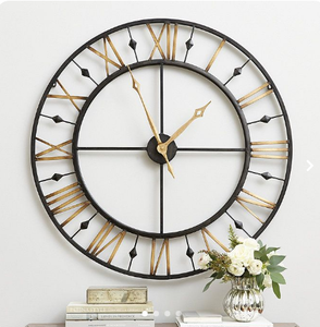 Horloges murales en métal de grande taille de haute qualité Design moderne chiffres romains aiguille à Quartz pièce décorative élégante pour les restaurants - Product Image 4