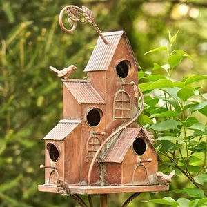 Casa de pájaros de cobre multicámara de estilo Vintage, diseño de Metal ecológico resistente a la intemperie con hoja artística para decoración de jardín al aire libre - Product Image 1