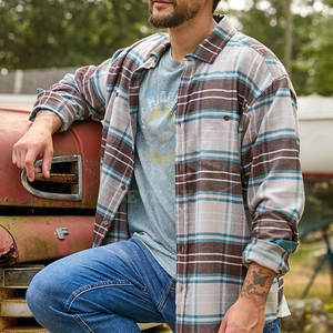 Camisa de Franela de Primera Calidad, Suave y Cepillada, Corte Relajado y Cómodo, Costuras Duraderas, Ideal para Uso Casual y Actividades al Aire Libre - Product Image 4