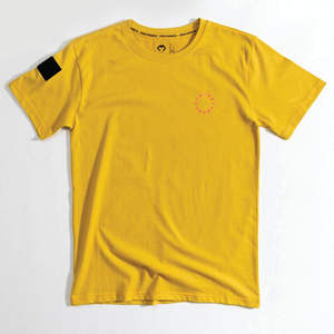 T-shirt classique de luxe vintage pour homme: logo personnalisé, col étendu, épaule tombante, coupe surdimensionnée 100% coton de haute qualité - Product Image 4