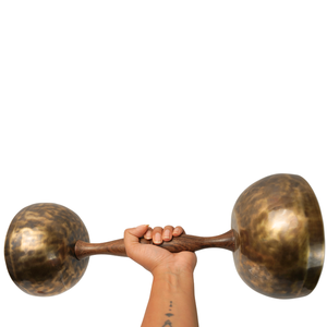 Bol chantant traditionnel en bronze fait à la main avec tige en bois |   Instrument de guérison sonore tibétain à double bol en provenance du Népal - Product Image 3