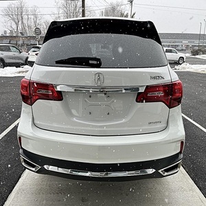 Acura MDX SH-AWD 2020, tracción en las cuatro ruedas, motor de gasolina V-6 de 3.5L, 7 pasajeros, SUV/Crossover automático. - Product Image 5