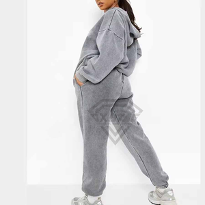 Ensemble de survêtement pour femmes, lavage à l'acide, manches courtes, à capuche, vêtements de sport, sweat-shirts d'automne, pantalon décontracté, ensemble deux pièces uni, tenue tendance - Product Image 3