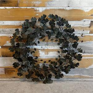 Décoration murale en métal en gros, couronne en forme de feuille de ginkgo, décoration murale en fer personnalisée, décoration murale en métal pour l'aménagement intérieur moderne - Product Image 2