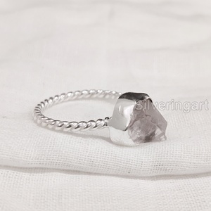 Anillo de piedra en bruto para mujer, piedra preciosa de cuarzo rosa crudo Natural, piedra natal de abril, banda trenzada hecha a mano, anillo de Plata de Ley 925 - Product Image 3