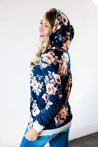 Ventes chaudes de sweats à capuche pour femmes en sublimation, provenant d'un fabricant professionnel, prix direct d'usine, prix bas avec services ODM, marque privée - Product Image 4