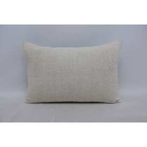 Beige Ikat Toile Patchwork almohada de lana 16x24 pulgadas acento decorativo Floral Vintage patrón portátil para ropa de cama y uso en el suelo - Product Image 1