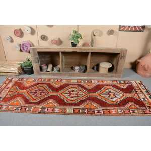 3x9.1 ft Vintage Rug, Herki Rug, <b>Red</b> Polka dot Rug <b>Wool</b> - Product Image 4