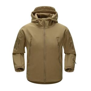 Chaqueta Softshell Impermeable con Cremallera y Logotipo Bordado Personalizado al por Mayor, Chaqueta Cortavientos de Poliéster para Hombre 2026 - Product Image 3