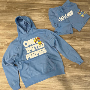 Conjunto de Sudadera con Capucha y Pantalones Cortos Transpirables de Verano para Hombre, Diseño Gráfico Estampado, Dos Piezas, Ropa Casual Urbana, Diseño de Letras Audaces, Cómodo - Product Image 3