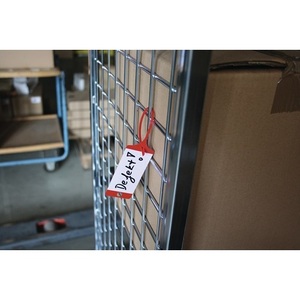 EICHNER - Paquete de 100 Etiquetas Rojas Neutras para Ropa, 100% Algodón, 1.5 Pulgadas de Ancho, 1 Pulgada de Alto, para Identificación y Organización de Prendas - Product Image 3