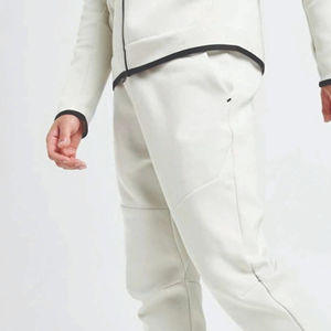 Colección de Invierno para Hombre, Chándal Deportivo con Capucha, Talla Grande, Personalizado, de Forro Polar Técnico, Transpirable, Reversible, Resistente al Viento, con Bordado - Product Image 3