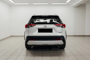 2025 T0Y00TAA RV4 SUV Petrol Auto matic Leather Seats Turbo Engine - Product Image 2