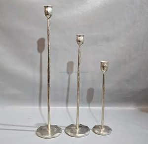 Portavelas Cónicos de Hierro Forjado a Mano, Acabado en Latón Antiguo -Candelabro-Decoración para el Hogar, Candelabro para Fiestas - Product Image 6