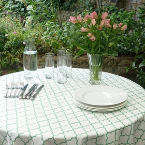 Nappe française vintage faite à la main en treillis rose avec couverture imprimée florale en blocs indiens pour la vie à la maison - Product Image 6