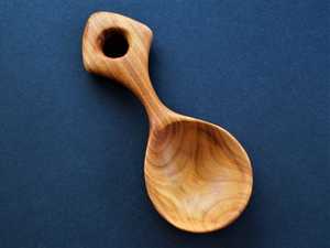 ช้อนไม้สำหรับทำอาหารที่มีน้ำหนักเบาคลาสสิกช่างฝีมือเบาเรียบและทนทานด้วยการผสมที่สะดวกสบายและการออกแบบงานฝีมือตามธรรมชาติ - Product Image 2