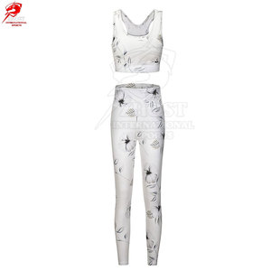 Nuevo conjunto de yoga para mujer, de material duradero y cómodo, para diseño personalizado de ropa deportiva para entrenamiento. - Product Image 3