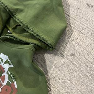 Sudadera con capucha extragrande con cremallera, diseño gráfico desgastado y efecto descolorido por el sol, de punto, corta, con logo personalizado DTG, para hombre, fabricante - Product Image 3