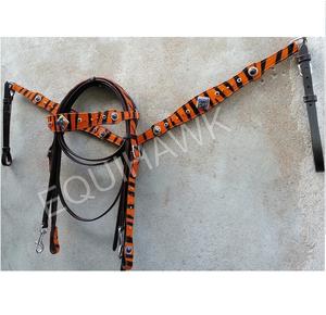 Ensemble de vêtements équestres de style occidental personnalisé serre-tête en cuir cuirasse raccord en cuir brut plaqué Sier licou pour l'équitation - Product Image 1