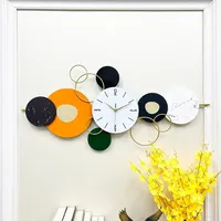 Grande horloge murale moderne en métal en forme de papillon, abstraite, multicolore, design de créateur, pour la maison, Diwali, anniversaire, mariage, cadeau