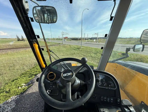 VENDO 2024 JCB 3TS-8T USADO - Product Image 6