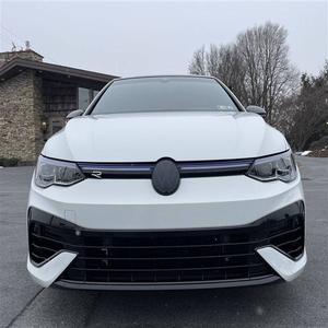 Volkswagen Golf R 4Motion 2024 en Perfectas Condiciones - Product Image 1