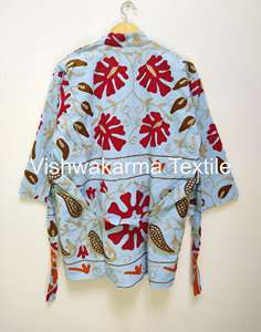 Chaqueta Corta de Terciopelo para Mujer, Invierno, Bordado Suzani Hecho a Mano, Cuello Alto, Diseño Tejido, Estilo Indio Ecológico - Product Image 4