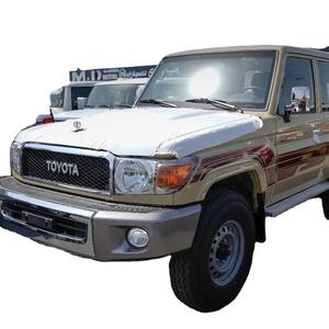 Para 76 HARDTOP Sedán de 5 Puertas con Tracción en las Cuatro Ruedas, Tapicería de Cuero Oscuro, Techo Panorámico, Cámara Trasera de 360° y Transmisión Automática - Product Image 1