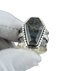 Joyería de piedras preciosas de labradorita para mujer, anillo de estilo bohemio de plata, joyería de plata de ley 925, anillo hecho a mano de tendencia, Regalo para mamá - Product Image 1