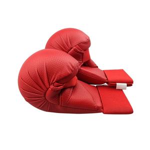 Nouveaux gants de karaté de fabrication avec protège-tibia et protège-cou-de-pied d'équipement de karaté sur mesure pour les combats et l'entraînement - Product Image 4