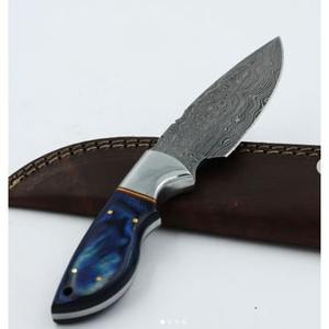 Couteau de chasse en acier damas fait à la main de survie couteau de Camping avec manche en bois de couleur cadeau d'anniversaire garçons d'honneur couteaux cadeaux - Product Image 6