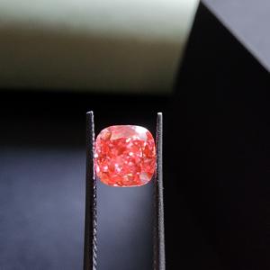 Diamante Rosa Cultivado en Laboratorio CVD de Alta Calidad, Corte Cojín de 1.00CT, Brillo Impresionante para Joyería, Certificado IGI - Product Image 6