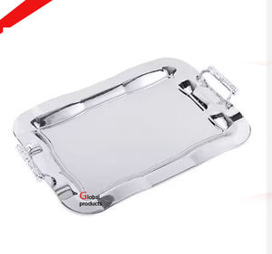 Plateau de service en forme de rectangle en métal doré au design classique avec poignée de designer pour hôtel - Product Image 3