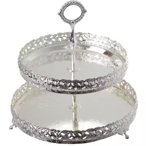 Support à gâteau en métal le plus exigeant Support à gâteau décoratif Dernier design Support à gâteau en métal pour la fête par Decor impex - Product Image 3