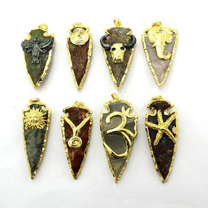 Ágata Mano moleteada Cruz oro Galvanizado colgante Hecho a mano - Product Image 1