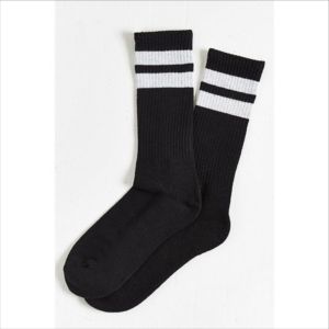 Chaussettes athlétiques pour hommes de qualité supérieure Couleur personnalisée Extensible et respirante avec impression de logo Chaussettes de sport Streetwear - Product Image 5