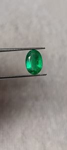 Piedra preciosa suelta esmeralda de alta calidad para la fabricación de joyas para joyería de mujer - Product Image 2