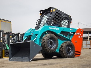 Mini-chargeuse sur pneus Sunward SWL2810, machine de construction compacte haute performance - Product Image 3