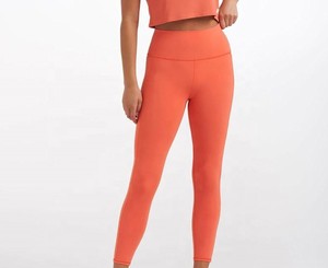 <b>Hot</b> Selling Women's Fitness <b>Leggings</b> Breathable and Lightweight Premium Quality with Customizable Logo at Waist - Product Image 4